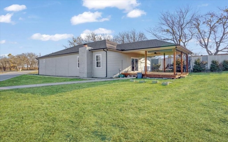 920 Oil Mill Road, Van Alstyne, TX 75495, 5 Habitaciones Habitaciones , ,3 BañosBaños,Residential,En Venta,920 Oil Mill Road,0,21194739