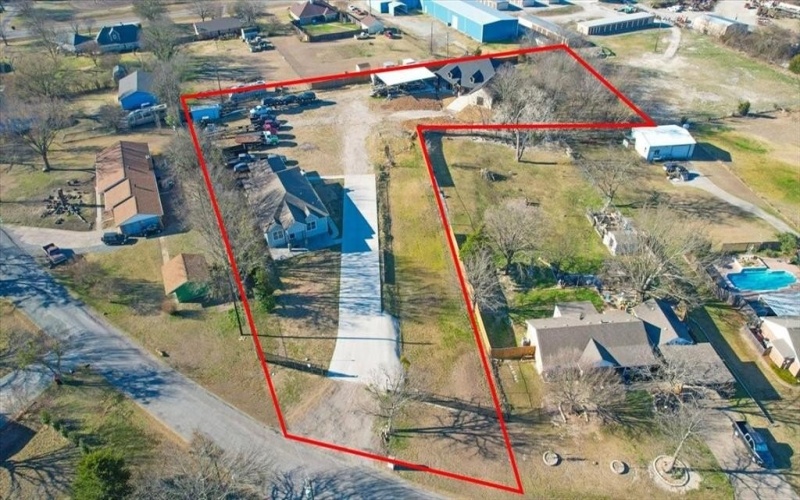 920 Oil Mill Road, Van Alstyne, TX 75495, 5 Habitaciones Habitaciones , ,3 BañosBaños,Residential,En Venta,920 Oil Mill Road,0,21194739