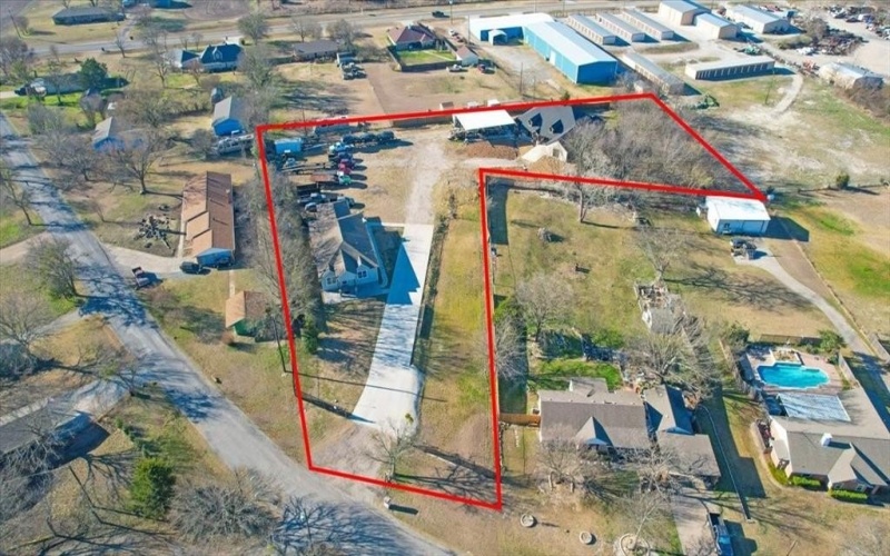 920 Oil Mill Road, Van Alstyne, TX 75495, 5 Habitaciones Habitaciones , ,3 BañosBaños,Residential,En Venta,920 Oil Mill Road,0,21194739