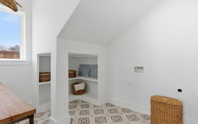 916 E Louisiana Drive, Dallas, TX 75216, 3 Bedrooms Bedrooms, ,3 BathroomsBathrooms,Residential,For Sale,916 E Louisiana Drive,0,21195725