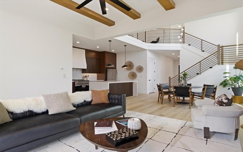 916 E Louisiana Drive, Dallas, TX 75216, 3 Bedrooms Bedrooms, ,3 BathroomsBathrooms,Residential,For Sale,916 E Louisiana Drive,0,21195725