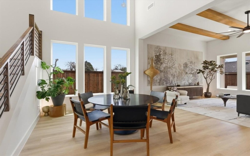 916 E Louisiana Drive, Dallas, TX 75216, 3 Bedrooms Bedrooms, ,3 BathroomsBathrooms,Residential,For Sale,916 E Louisiana Drive,0,21195725