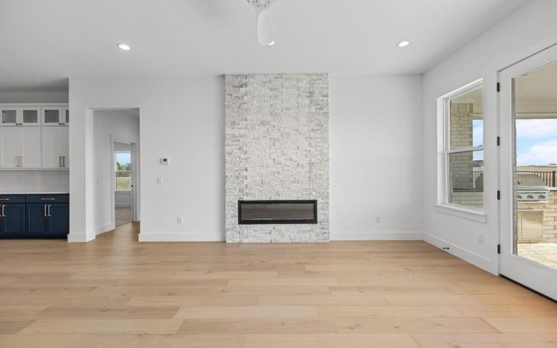 186 Desert Mountain Drive, Gordonville, TX 76245, 3 Bedrooms Bedrooms, ,2 BathroomsBathrooms,Residential,For Sale,186 Desert Mountain Drive,0,21195926