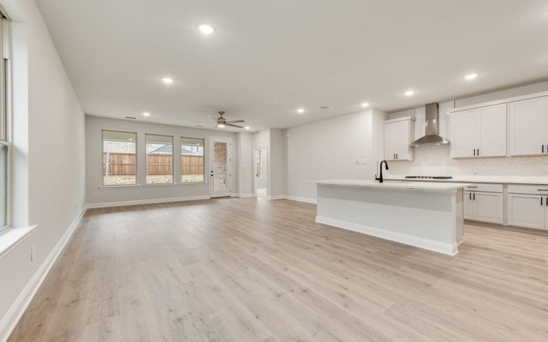 156 Ashbrook Street, Little Elm, TX 75068, 3 Habitaciones Habitaciones , ,2 BañosBaños,Residential,En Venta,156 Ashbrook Street,0,21196784