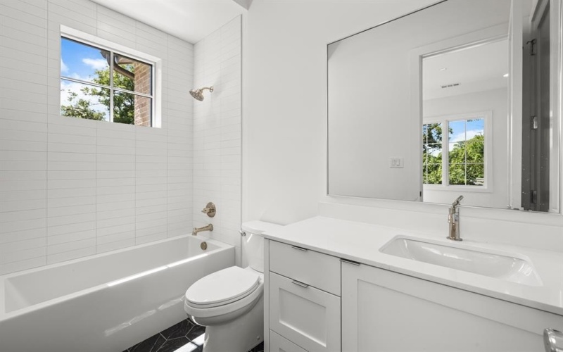 9111 Aldwick Drive, Dallas, TX 75238, 5 Bedrooms Bedrooms, ,7 BathroomsBathrooms,Residential,For Sale,9111 Aldwick Drive,0,21197494