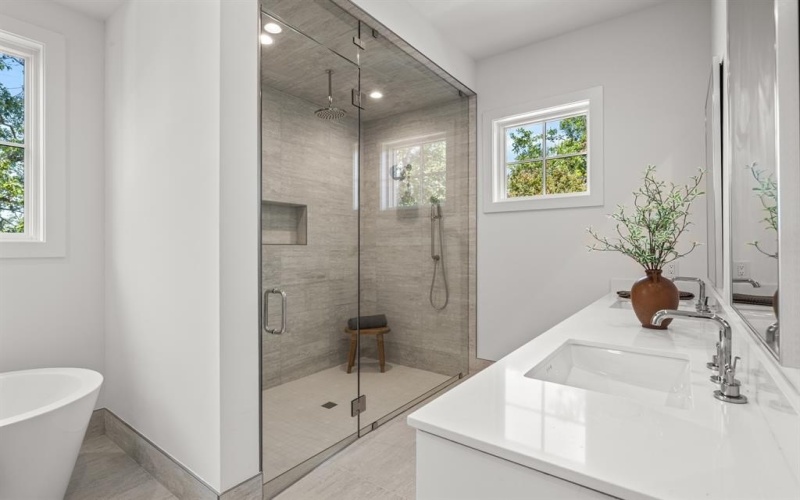 9111 Aldwick Drive, Dallas, TX 75238, 5 Bedrooms Bedrooms, ,7 BathroomsBathrooms,Residential,For Sale,9111 Aldwick Drive,0,21197494