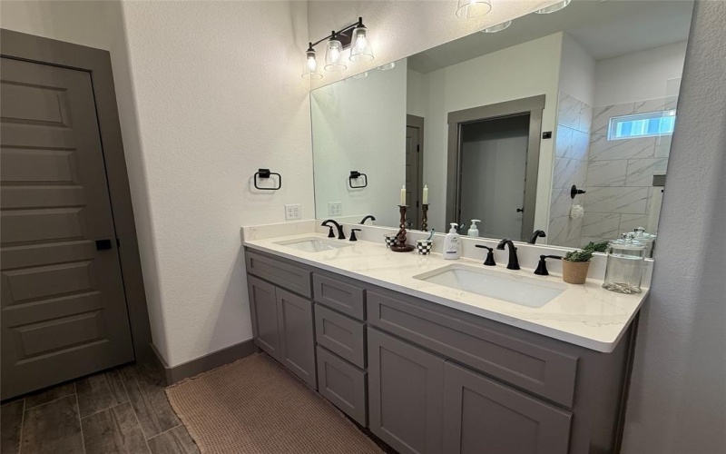 9221 Parkview Circle, Tolar, TX 76476, 3 Habitaciones Habitaciones , ,2 BañosBaños,Residential,En Venta,9221 Parkview Circle,0,21197615