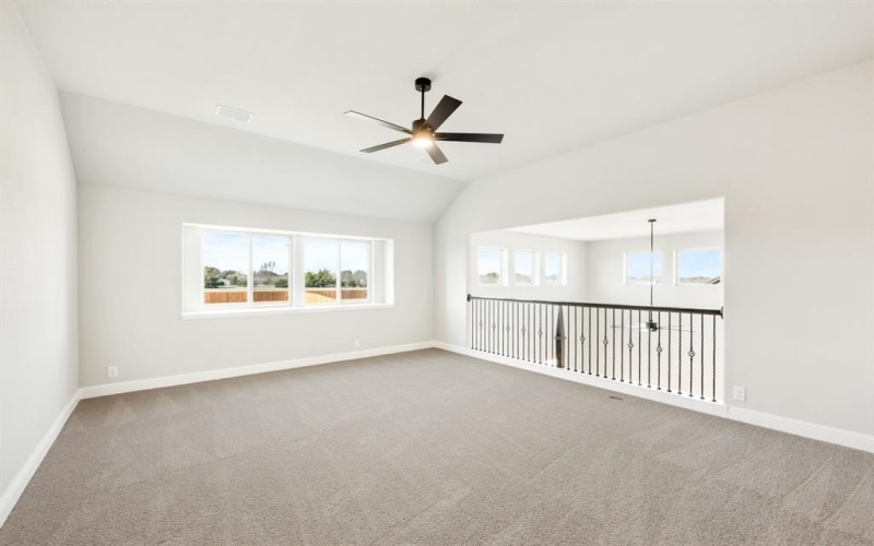 423 Crystal Lake Lane, Red Oak, TX 75154, 5 Bedrooms Bedrooms, ,5 BathroomsBathrooms,Residential,For Sale,423 Crystal Lake Lane,20703004