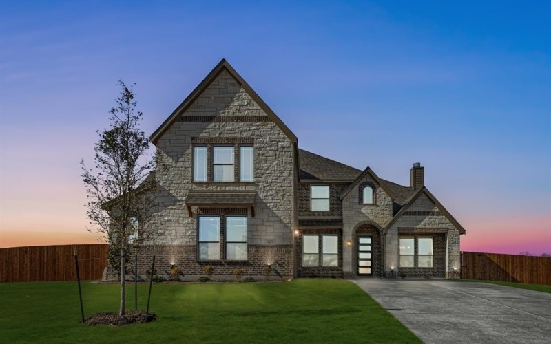 423 Crystal Lake Lane, Red Oak, TX 75154, 5 Bedrooms Bedrooms, ,5 BathroomsBathrooms,Residential,For Sale,423 Crystal Lake Lane,20703004