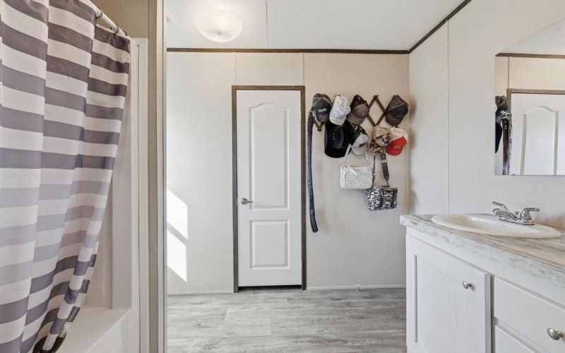 7553 Hutcheson Hill Road, Springtown, TX 76082, 3 Habitaciones Habitaciones , ,2 BañosBaños,Residential,En Venta,7553 Hutcheson Hill Road,0,21198208