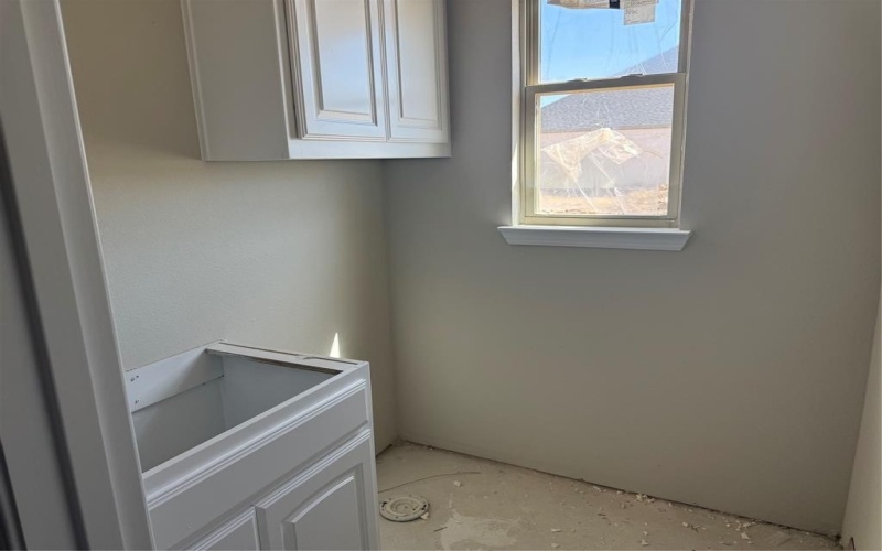 701 Broken Bow Lane, Cleburne, TX 76033, 3 Bedrooms Bedrooms, ,2 BathroomsBathrooms,Residential,For Sale,701 Broken Bow Lane,0,21198239