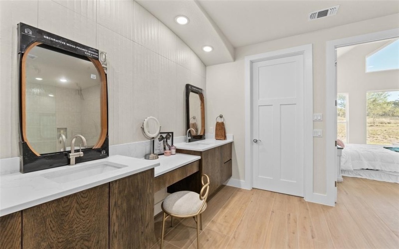 549 County Road 3152, Kempner, TX 76539, 4 Bedrooms Bedrooms, ,3 BathroomsBathrooms,Residential,For Sale,549 County Road 3152,0,21198295