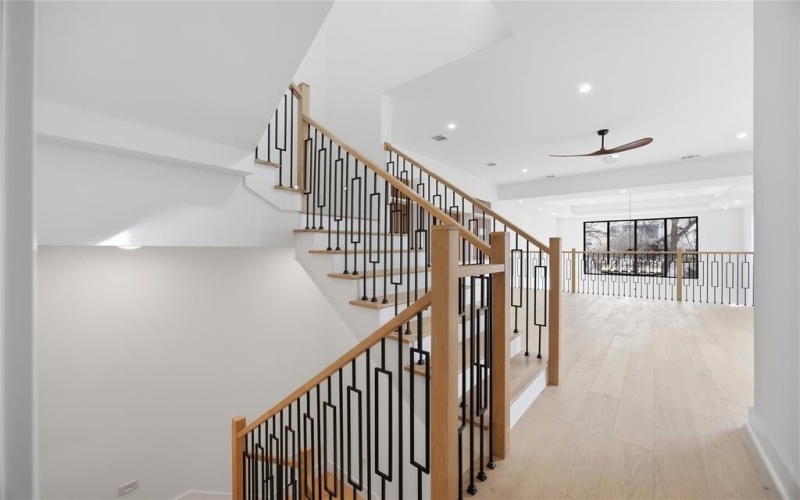 4220 MUNGER Avenue, Dallas, TX 75204, 3 Bedrooms Bedrooms, ,3 BathroomsBathrooms,Residential,For Sale,4220 MUNGER Avenue,0,21198365