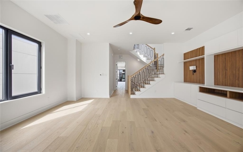 4220 MUNGER Avenue, Dallas, TX 75204, 3 Bedrooms Bedrooms, ,3 BathroomsBathrooms,Residential,For Sale,4220 MUNGER Avenue,0,21198365