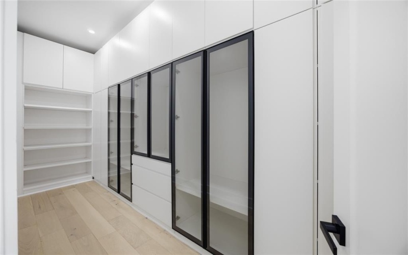 4220 MUNGER Avenue, Dallas, TX 75204, 3 Bedrooms Bedrooms, ,3 BathroomsBathrooms,Residential,For Sale,4220 MUNGER Avenue,0,21198365