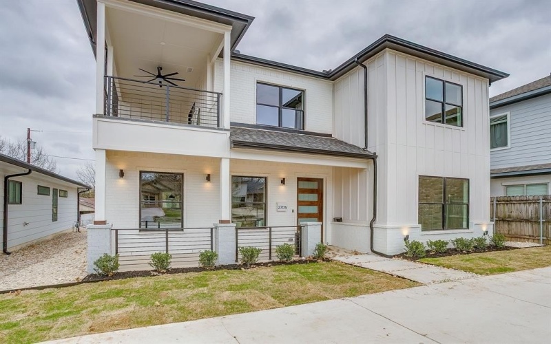 2705 Gordon Avenue, Fort Worth, TX 76110, 5 Habitaciones Habitaciones , ,6 BañosBaños,Residential,En Venta,2705 Gordon Avenue,0,21198474