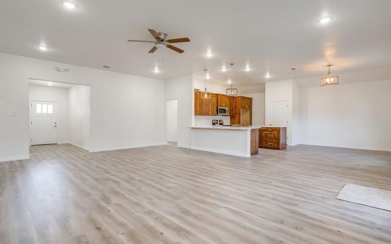 130 Abbott Avenue, Covington, TX 76636, 4 Bedrooms Bedrooms, ,2 BathroomsBathrooms,Residential,For Sale,130 Abbott Avenue,0,21198631