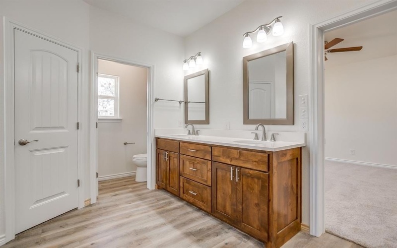 130 Abbott Avenue, Covington, TX 76636, 4 Bedrooms Bedrooms, ,2 BathroomsBathrooms,Residential,For Sale,130 Abbott Avenue,0,21198631