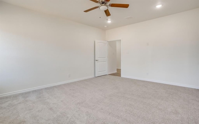 130 Abbott Avenue, Covington, TX 76636, 4 Bedrooms Bedrooms, ,2 BathroomsBathrooms,Residential,For Sale,130 Abbott Avenue,0,21198631