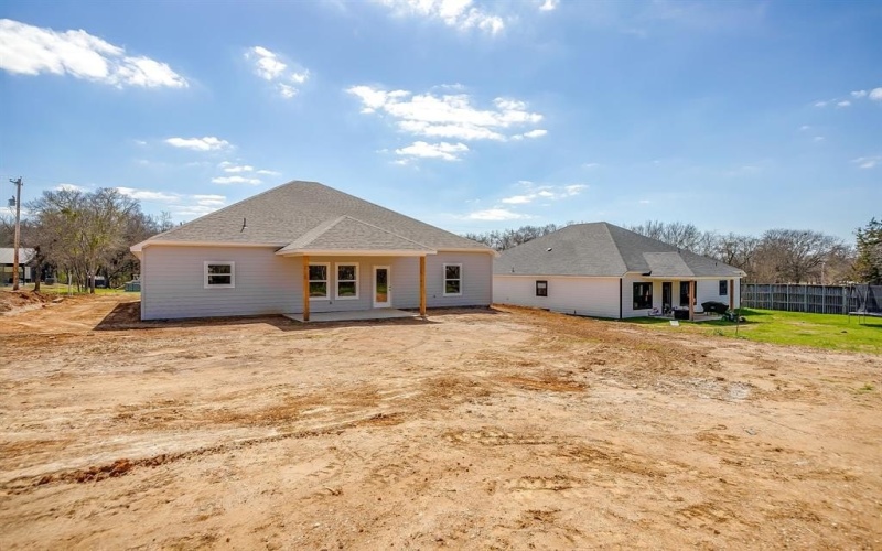 130 Abbott Avenue, Covington, TX 76636, 4 Bedrooms Bedrooms, ,2 BathroomsBathrooms,Residential,For Sale,130 Abbott Avenue,0,21198631