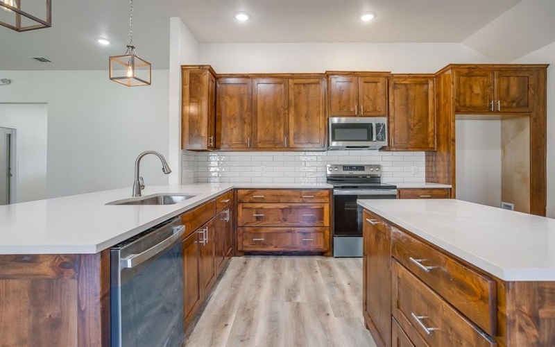 130 Abbott Avenue, Covington, TX 76636, 4 Bedrooms Bedrooms, ,2 BathroomsBathrooms,Residential,For Sale,130 Abbott Avenue,0,21198631