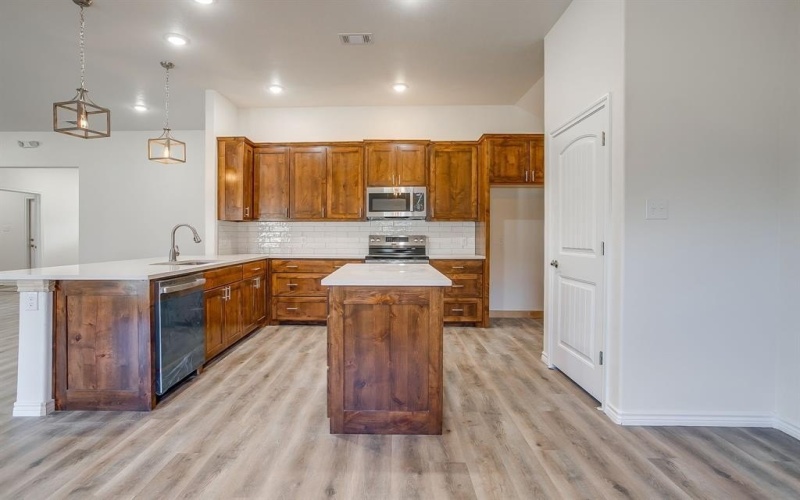 130 Abbott Avenue, Covington, TX 76636, 4 Bedrooms Bedrooms, ,2 BathroomsBathrooms,Residential,For Sale,130 Abbott Avenue,0,21198631