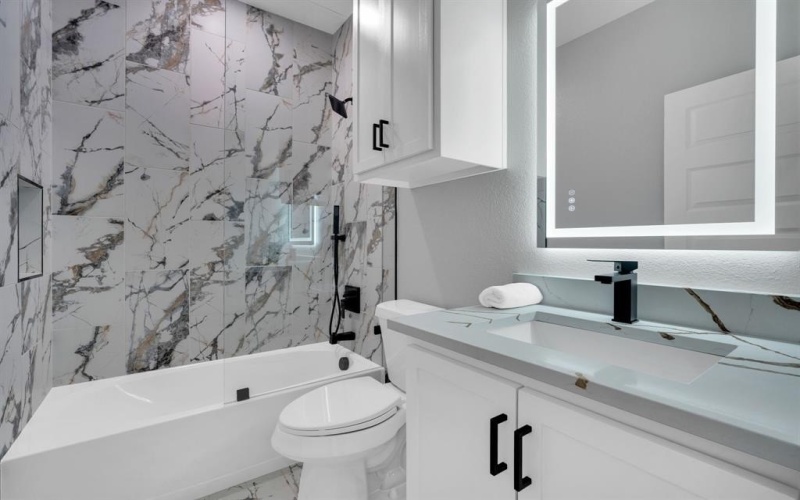 403 Santa Fe Street, Alvarado, TX 76009, 4 Habitaciones Habitaciones , ,2 BañosBaños,Residential,En Venta,403 Santa Fe Street,0,21198787