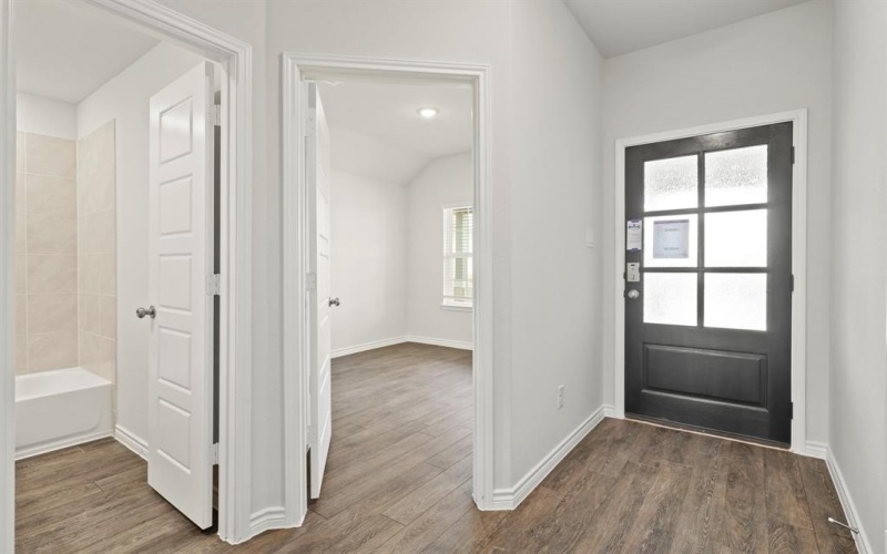 9236 Union Pacific Drive, Fort Worth, TX 76036, 4 Bedrooms Bedrooms, ,3 BathroomsBathrooms,Residential,For Sale,9236 Union Pacific Drive,0,21199200