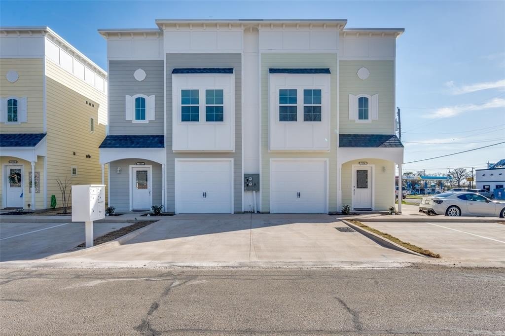 104 Market Street, Lake Dallas, TX 75065, 3 Bedrooms Bedrooms, ,2 BathroomsBathrooms,Residential,For Sale,104 Market Street,0,21199201