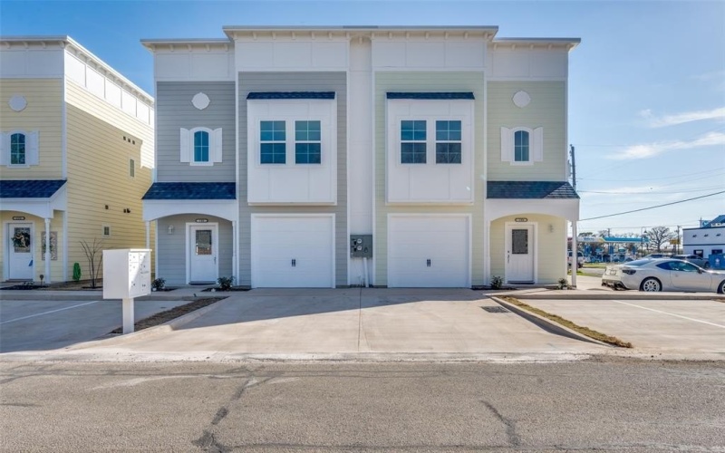 104 Market Street, Lake Dallas, TX 75065, 3 Bedrooms Bedrooms, ,2 BathroomsBathrooms,Residential,For Sale,104 Market Street,0,21199201