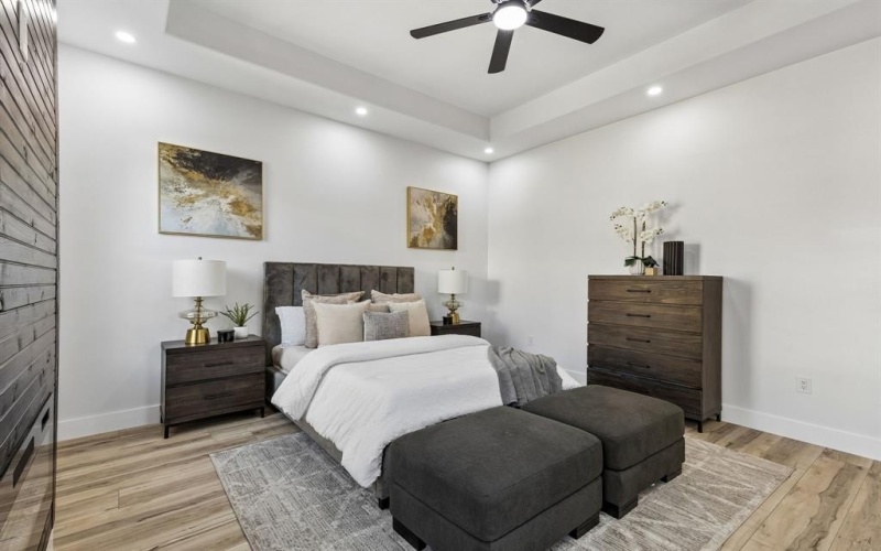 3510 Navaro Street, Dallas, TX 75212, 4 Bedrooms Bedrooms, ,3 BathroomsBathrooms,Residential,For Sale,3510 Navaro Street,0,21199276