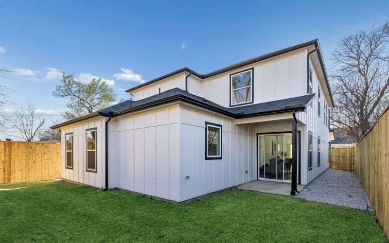 3510 Navaro Street, Dallas, TX 75212, 4 Bedrooms Bedrooms, ,3 BathroomsBathrooms,Residential,For Sale,3510 Navaro Street,0,21199276