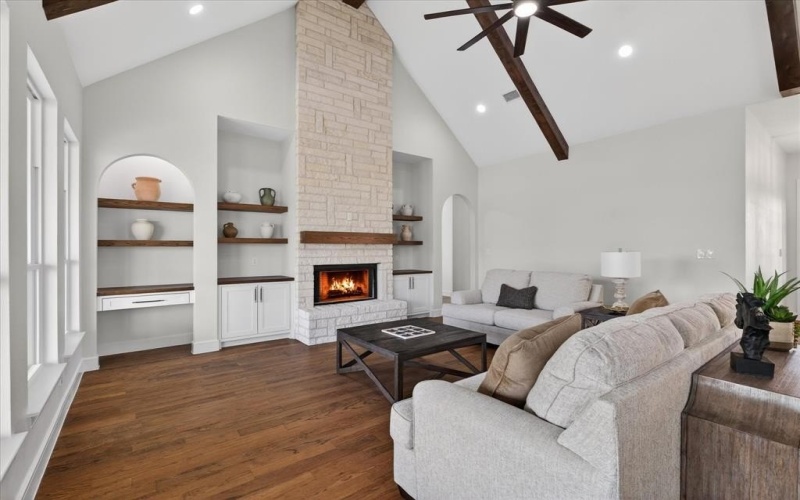 4945 County Road 1098, Celeste, TX 75423, 4 Bedrooms Bedrooms, ,3 BathroomsBathrooms,Residential,For Sale,4945 County Road 1098,0,21199359