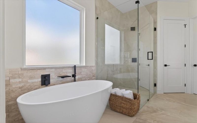 4945 County Road 1098, Celeste, TX 75423, 4 Bedrooms Bedrooms, ,3 BathroomsBathrooms,Residential,For Sale,4945 County Road 1098,0,21199359