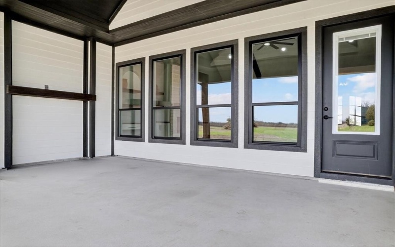 4945 County Road 1098, Celeste, TX 75423, 4 Bedrooms Bedrooms, ,3 BathroomsBathrooms,Residential,For Sale,4945 County Road 1098,0,21199359