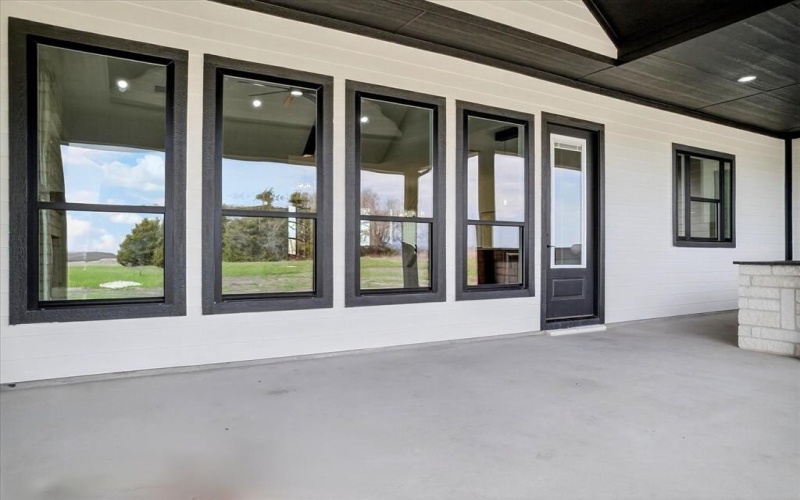 4945 County Road 1098, Celeste, TX 75423, 4 Bedrooms Bedrooms, ,3 BathroomsBathrooms,Residential,For Sale,4945 County Road 1098,0,21199359