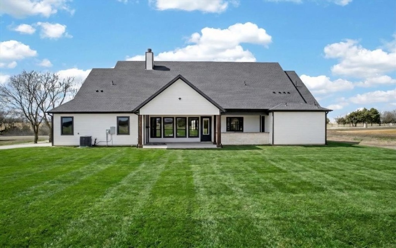 4945 County Road 1098, Celeste, TX 75423, 4 Bedrooms Bedrooms, ,3 BathroomsBathrooms,Residential,For Sale,4945 County Road 1098,0,21199359