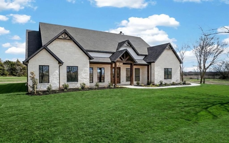 4945 County Road 1098, Celeste, TX 75423, 4 Bedrooms Bedrooms, ,3 BathroomsBathrooms,Residential,For Sale,4945 County Road 1098,0,21199359