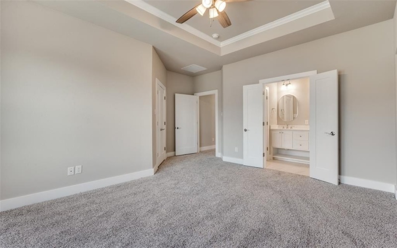 106 Market Street, Lake Dallas, TX 75065, 3 Bedrooms Bedrooms, ,2 BathroomsBathrooms,Residential,For Sale,106 Market Street,0,21199431