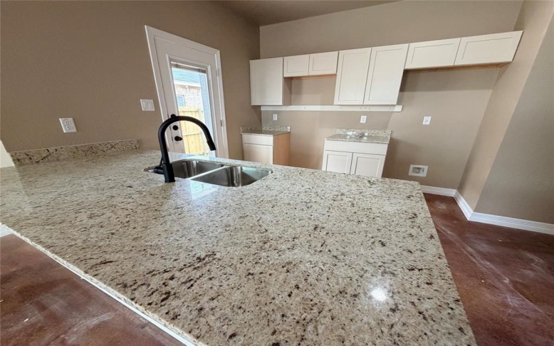 1313 Lone Pine Way, Killeen, TX 76543, 3 Habitaciones Habitaciones , ,2 BañosBaños,Residential,En Venta,1313 Lone Pine Way,0,21199446