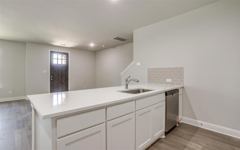 6807 Robert Reed Road, Arlington, TX 76001, 3 Habitaciones Habitaciones , ,2 BañosBaños,Residential,En Venta,6807 Robert Reed Road,0,21199463