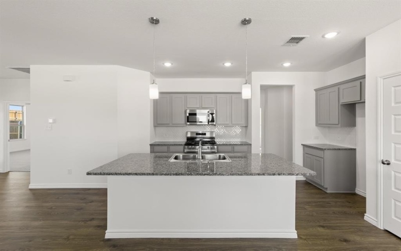420 Comanche Drive, Cleburne, TX 76033, 3 Habitaciones Habitaciones , ,2 BañosBaños,Residential,En Venta,420 Comanche Drive,20703782