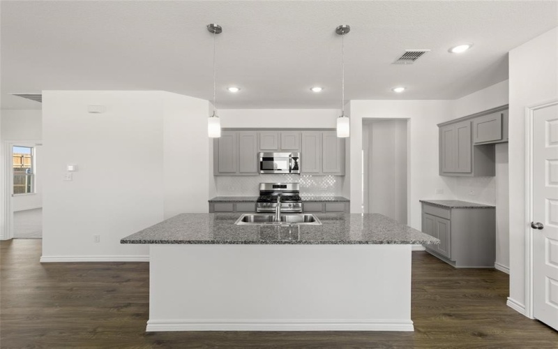 420 Comanche Drive, Cleburne, TX 76033, 3 Habitaciones Habitaciones , ,2 BañosBaños,Residential,En Venta,420 Comanche Drive,20703782