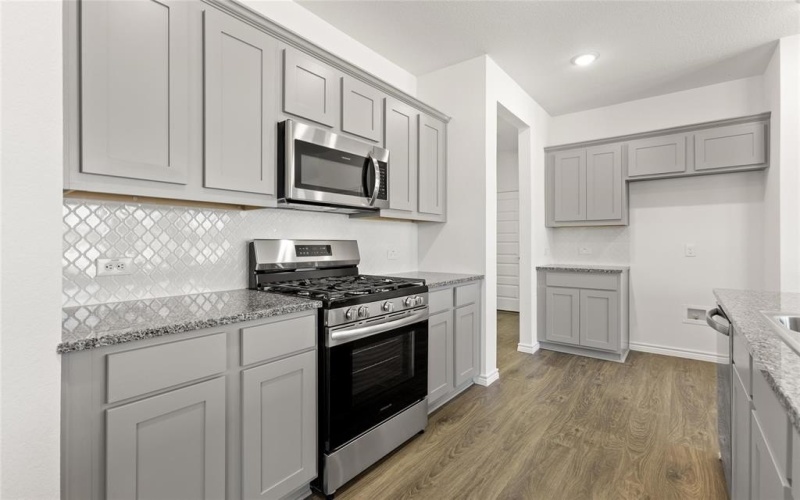 420 Comanche Drive, Cleburne, TX 76033, 3 Habitaciones Habitaciones , ,2 BañosBaños,Residential,En Venta,420 Comanche Drive,20703782