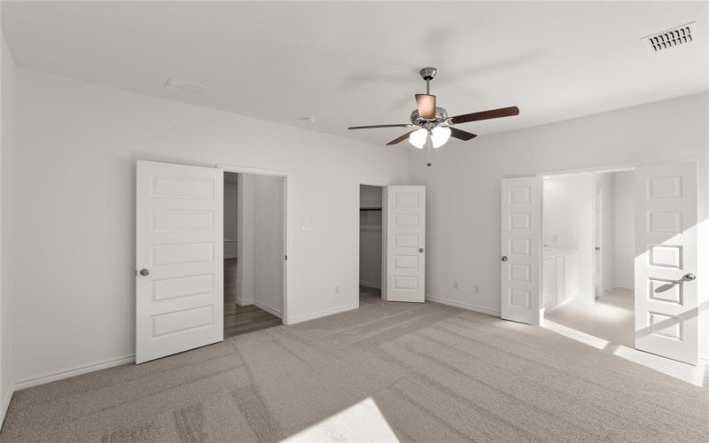 418 Comanche Drive, Cleburne, TX 76033, 3 Bedrooms Bedrooms, ,2 BathroomsBathrooms,Residential,For Sale,418 Comanche Drive,20703837