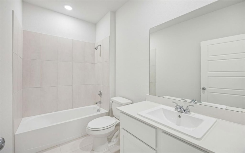 9328 Lone Maverick Drive, Crowley, TX 76036, 4 Habitaciones Habitaciones , ,3 BañosBaños,Residential,En Venta,9328 Lone Maverick Drive,0,21199553