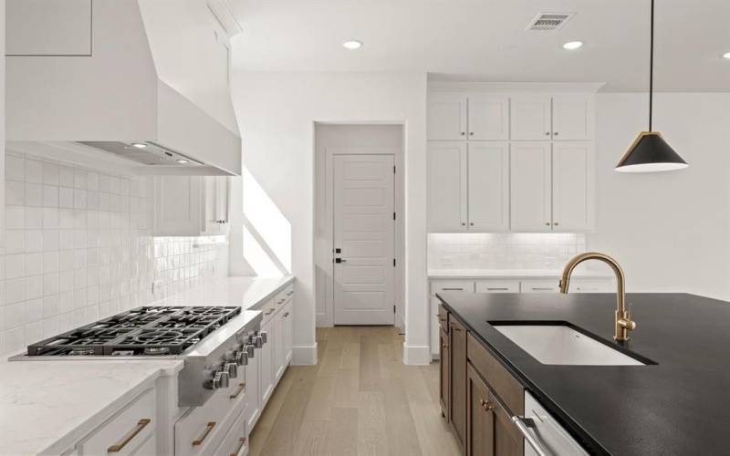 3209 Canonero Street, Celina, TX 75009, 6 Bedrooms Bedrooms, ,7 BathroomsBathrooms,Residential,For Sale,3209 Canonero Street,0,21199776