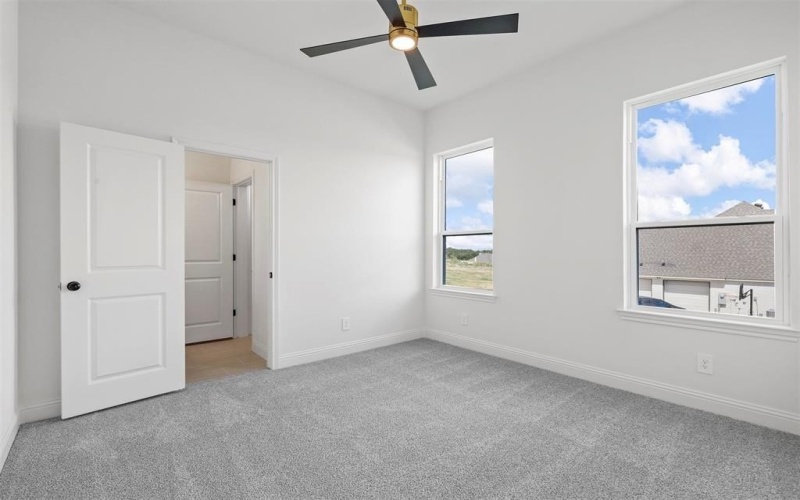 427 Red Bird, Springtown, TX 76082, 4 Habitaciones Habitaciones , ,3 BañosBaños,Residential,En Venta,427 Red Bird,20704107