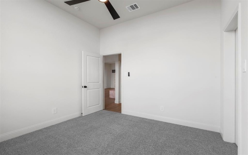 427 Red Bird, Springtown, TX 76082, 4 Habitaciones Habitaciones , ,3 BañosBaños,Residential,En Venta,427 Red Bird,20704107
