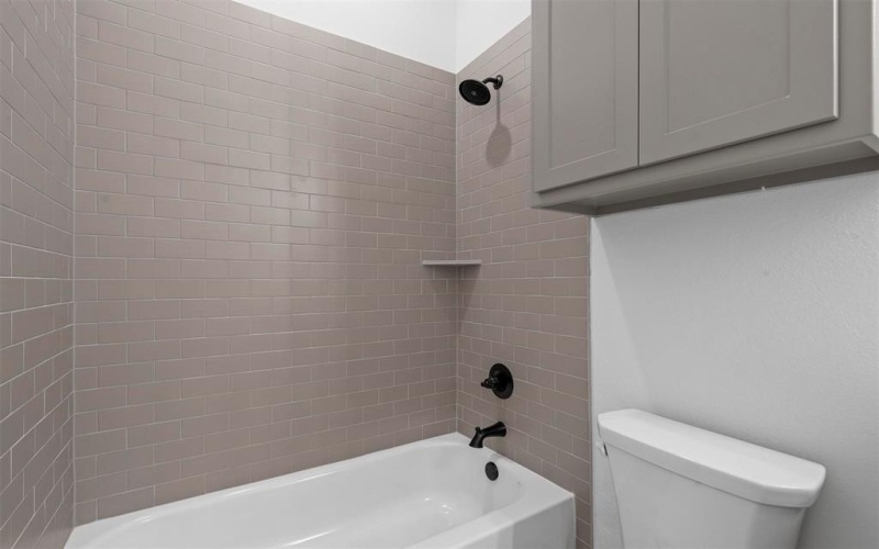 427 Red Bird, Springtown, TX 76082, 4 Habitaciones Habitaciones , ,3 BañosBaños,Residential,En Venta,427 Red Bird,20704107